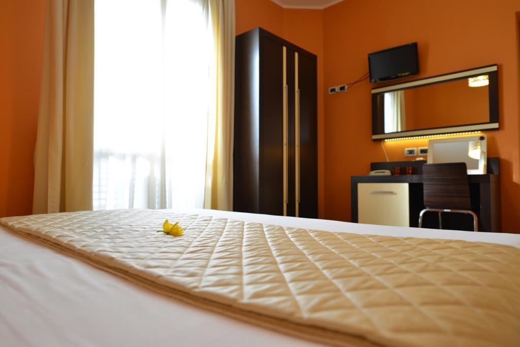 Hotel Rosignano Rosignano Solvay Esterno foto